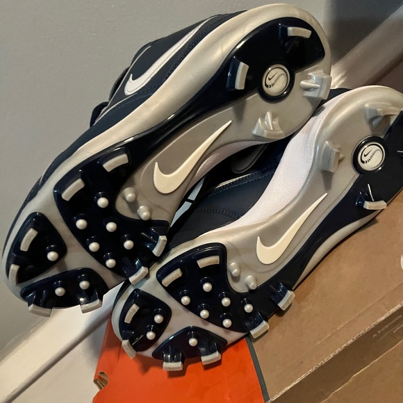 Nike Air softball cleats - Picture 4 of 4